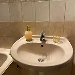 Utulny U Kryteho Bazenu. *